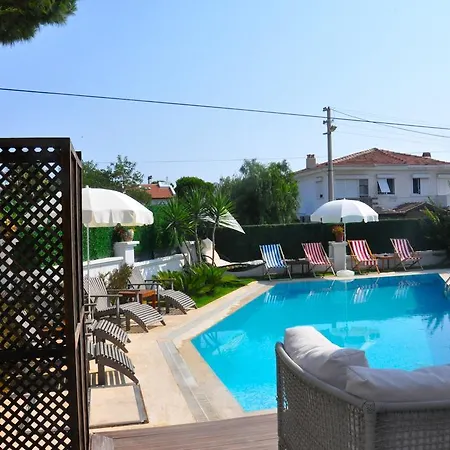 فندق Hotel Rustic Alacati *