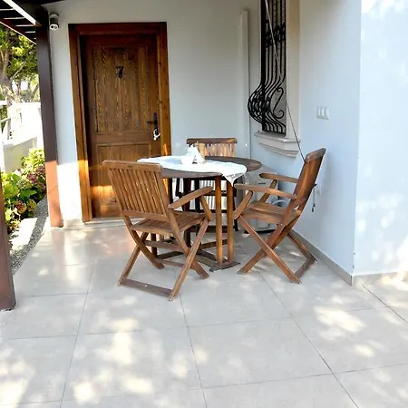 فندق Hotel Rustic Alacati *