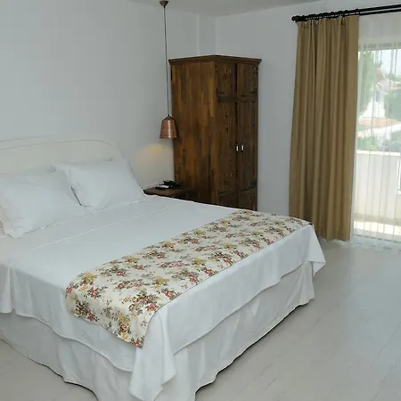 Hotel Rustic Alacati *